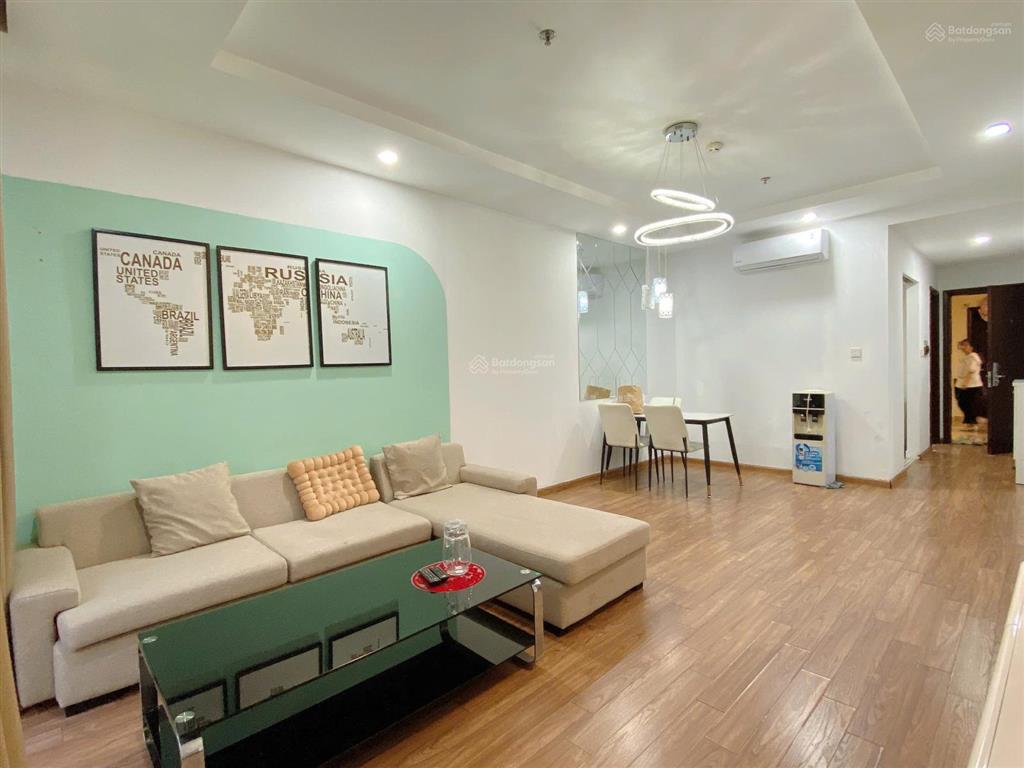 Cho thuê 2pn tòa vip t10 times city đủ đồ hướng nam nhìn hồ và sân tennis
