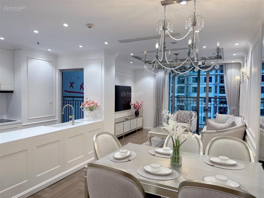 Cho thuê 3 ngủ vip đồ cực đẹp xịn park hill 116m2 khu đô thị times city