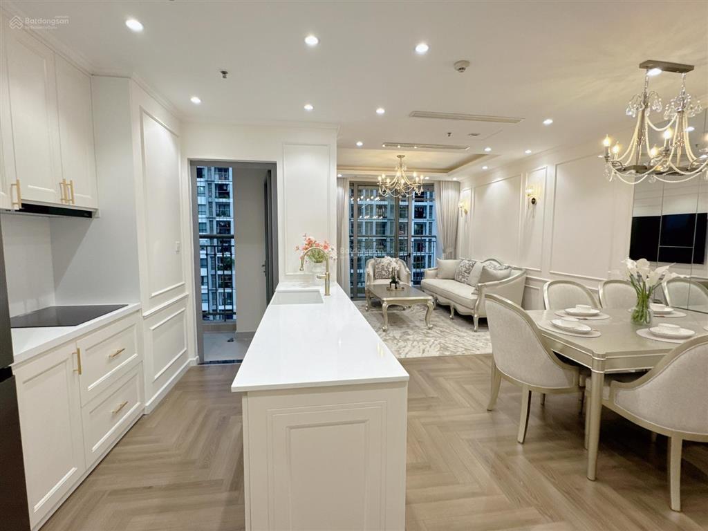 Cho thuê 3 ngủ vip đồ cực đẹp xịn park hill 116m2 khu đô thị times city
