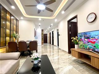 Cho thuê 3 phòng ngủ times city 120m2 có slot ô tô vào ở luôn
