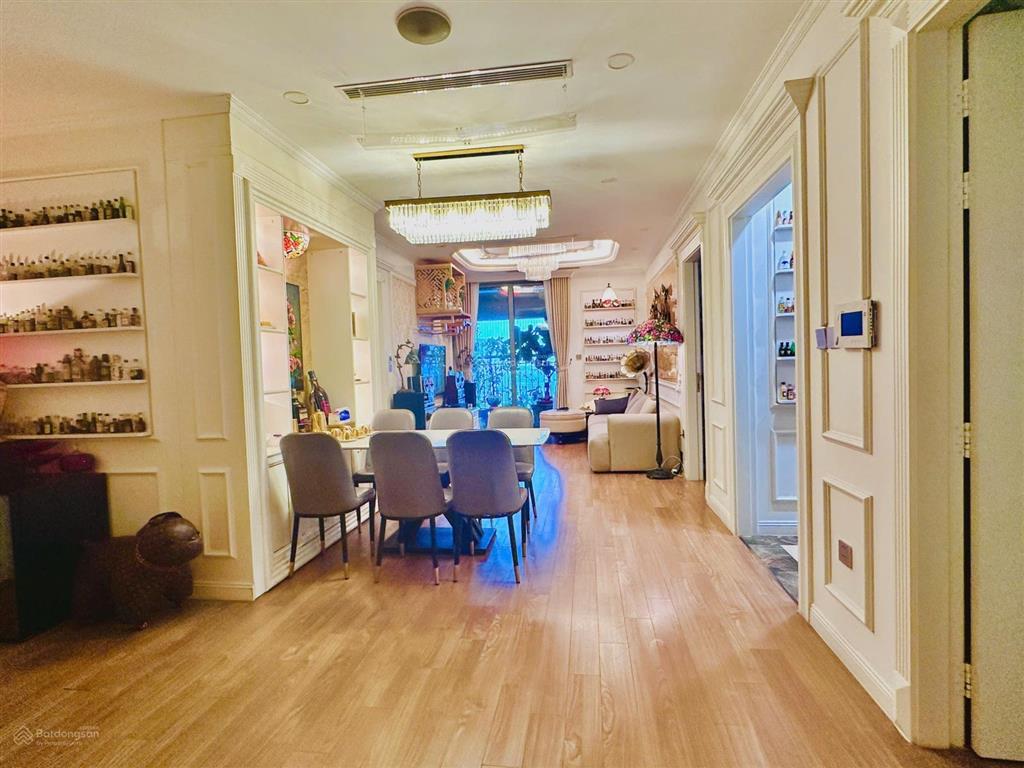 Cần tiền  bán nhanh căn 3 ngủ đẹp park hill premium times city 117m2 hướng nam view trường học