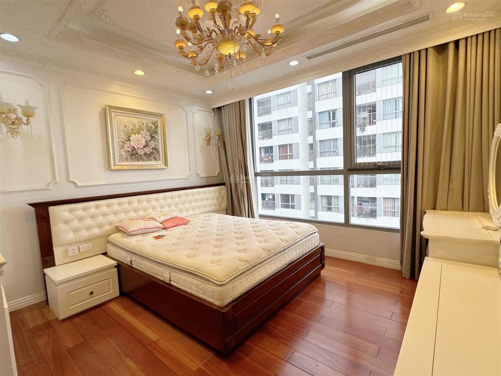 Cho thuê căn góc 4 phòng ngủ sáng park hill times city đầy đủ đồ xịn rộng tới 143m²
