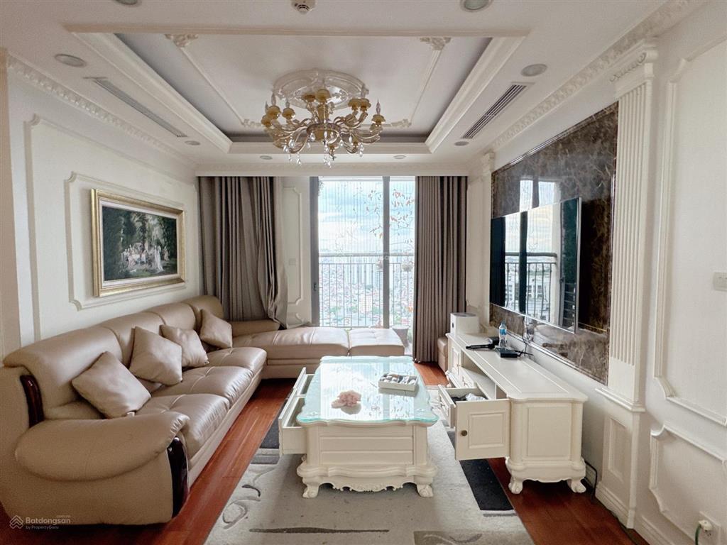 Cho thuê căn góc 4 phòng ngủ sáng park hill times city đầy đủ đồ xịn rộng tới 143m²