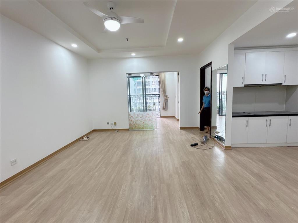 Bán căn hộ 2 ngủ sáng giá hời times city hiện tại đơn giá 84tr/m
