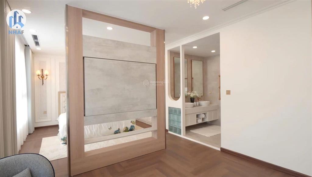Nội thất 5 tỷ căn đập thông 196m2 park hill kđt times city rộng 5 phòng ngủ full đồ luxury