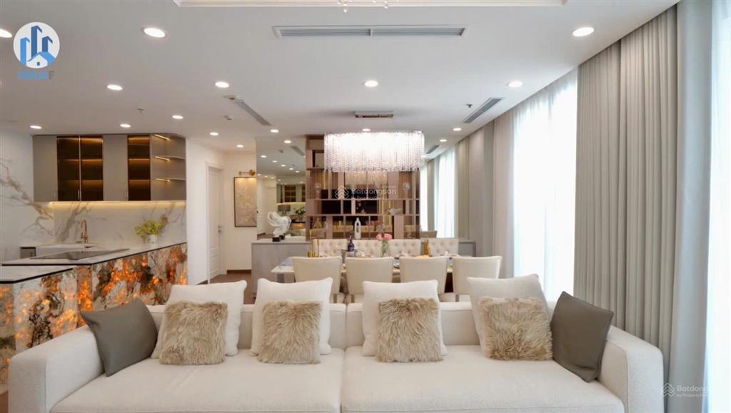 Nội thất 5 tỷ căn đập thông 196m2 park hill kđt times city rộng 5 phòng ngủ full đồ luxury
