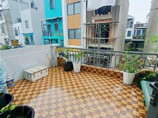 Bán nhà hẻm xe tải 