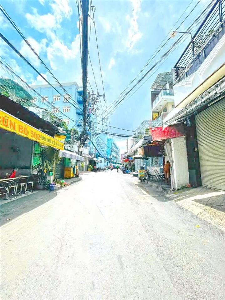 Căn hộ dịch vụ 4 tầng, 22p hẻm 502 huỳnh tấn phát q7 giá 17 tỷ