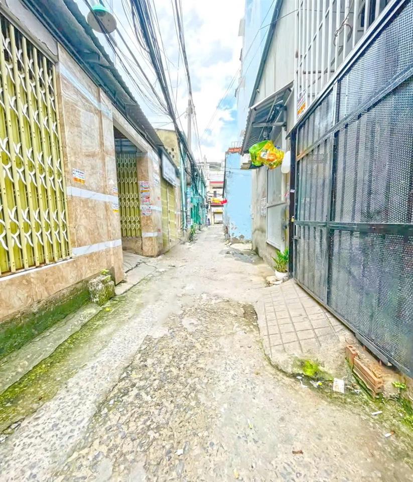 Căn hộ dịch vụ 4 tầng, 22p hẻm 502 huỳnh tấn phát q7 giá 17 tỷ