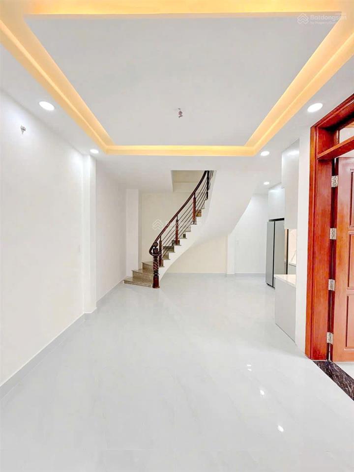 Căn góc đẹp 2 lầu, 6 pn hẻm xe hơi nguyễn thị thập q7 giá 9.6 tỷ