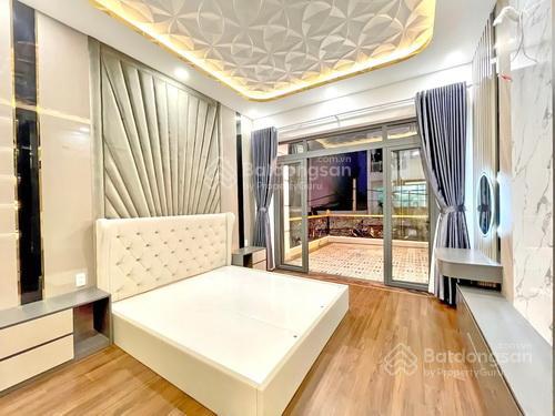 Nhà đẹp 78m², 3 tầng thu nhập 28tr/th mặt tiền đường tân hưng 15 tỷ