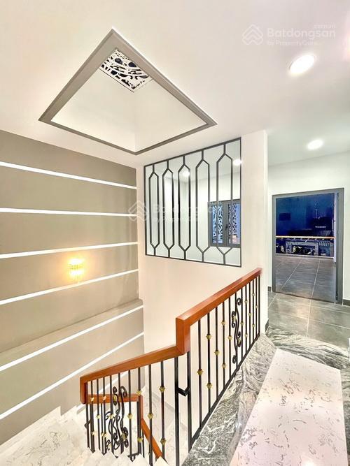 Nhà đẹp 78m², 3 tầng thu nhập 28tr/th mặt tiền đường tân hưng 15 tỷ