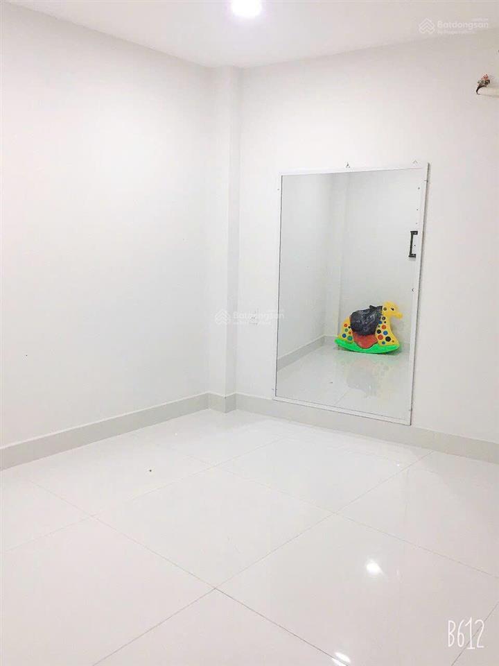 Nổi bật  nhà đẹp 8x8m, 3 tầng hxh kiều đàm  him lam q7 giá 10.8 tỷ