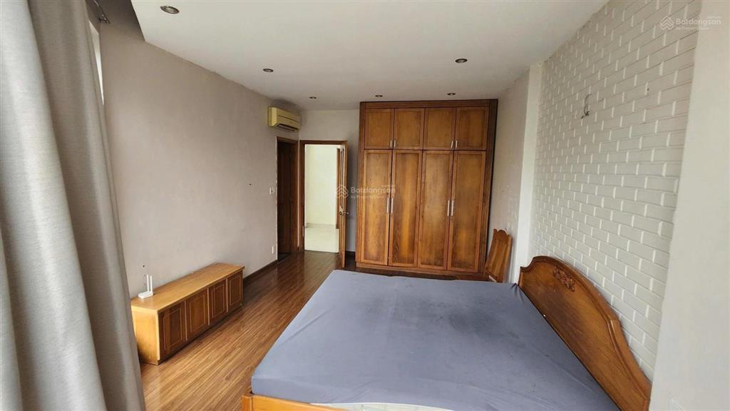 Cơ hội mua giá tốt, căn góc 2 mặt tiền kdc tân quy đông 6x18m