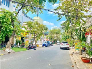 Hàng thơm mt đường 81 song song nguyên thị thập quận 7  ngang 8.8m x dài 23m