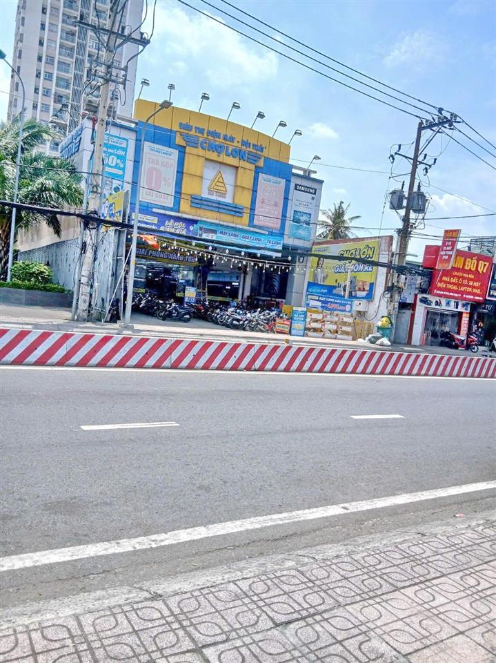 Vip  bán siêu thị điện máy mặt tiền huỳnh tấn phát q7 1193m² odt