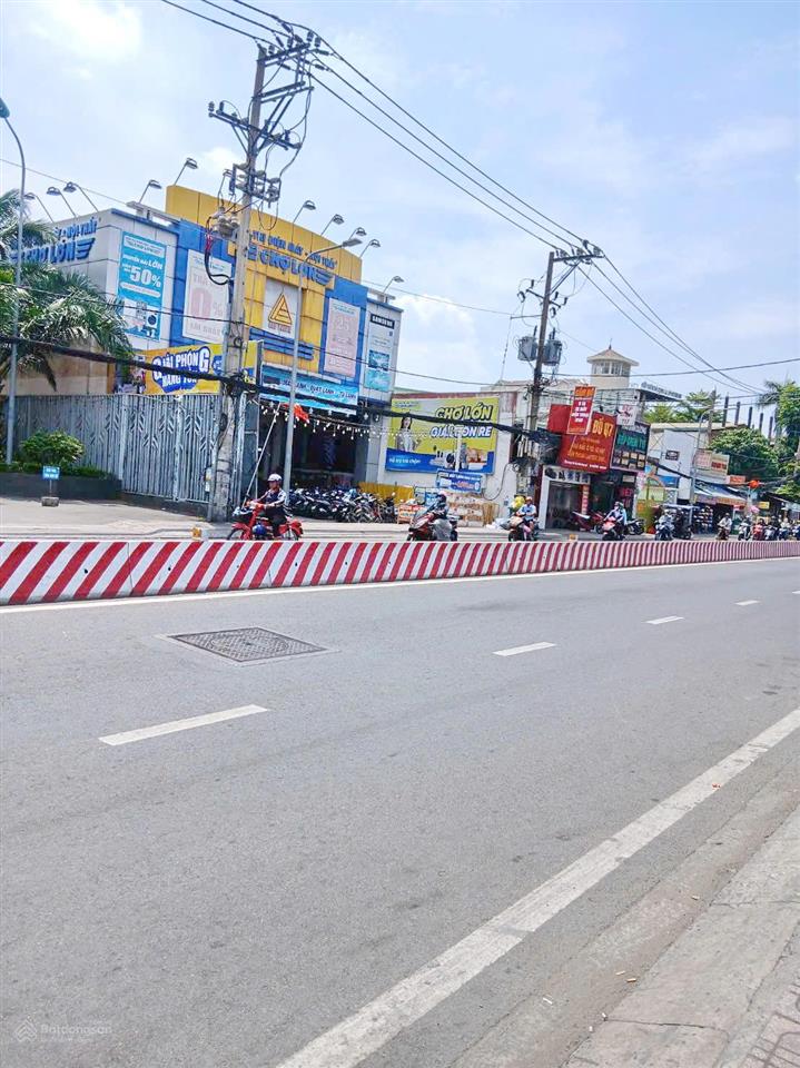 Vip  bán siêu thị điện máy mặt tiền huỳnh tấn phát q7 1193m² odt