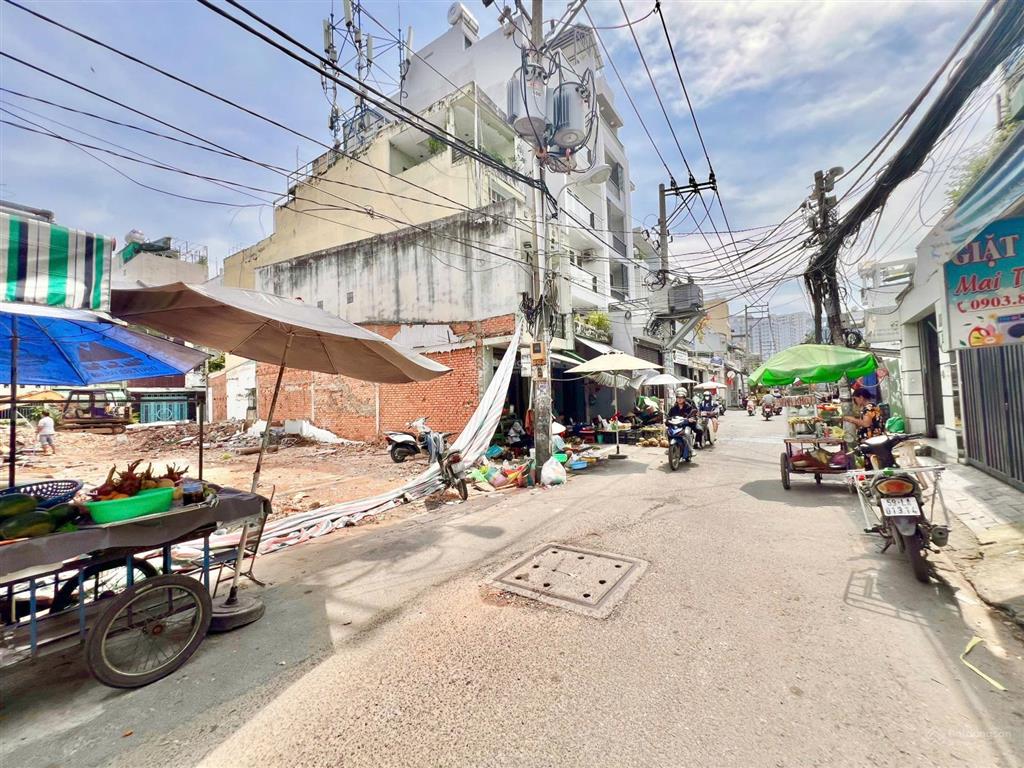 Đất 10,3x18m liền kề kdc himlam q7 phù hợp xd chdv cao cấp giá 20 tỷ