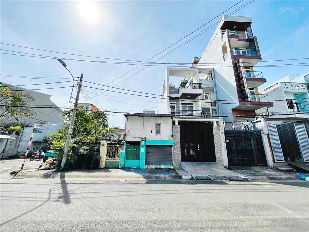Hàng thơm  mặt tiền đường số 5k cư xá ngân hàng q7 giá tốt