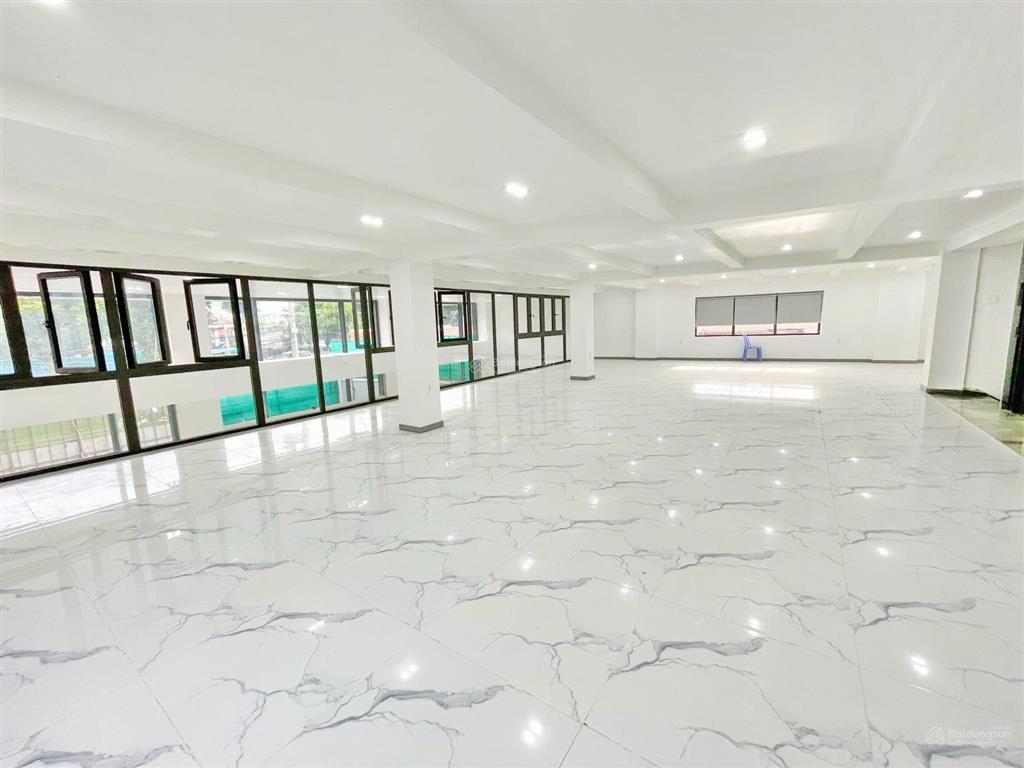 Siêu mặt bằng ngang 30m x 50m mt huỳnh tấn phát đoạn gần kcx tân thuận