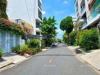 Cần bán nhanh căn nhà đường số tân quy, quận 7  ngang 8m  giá tốt chỉ 26.3 tỷ