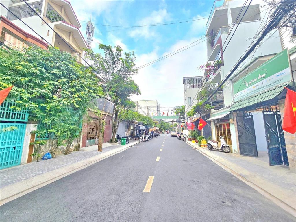 Hiếm  nhà đẹp ngang 5m, đường số quận 7  chỉ 15,5 tỷ