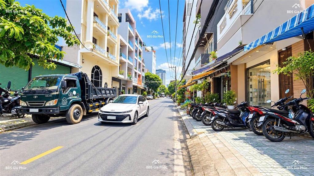 Bán lô đất trống mặt tiền phan huy thực quận 7  phù hợp xây chdv, tòa nhà văn phòng  dt 8x17m