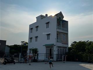 Siêu phẩm nhà + đất 667m²  250m² thổ cư  nhà 3 tầng hoàn thiện | ba điểm, hóc môn