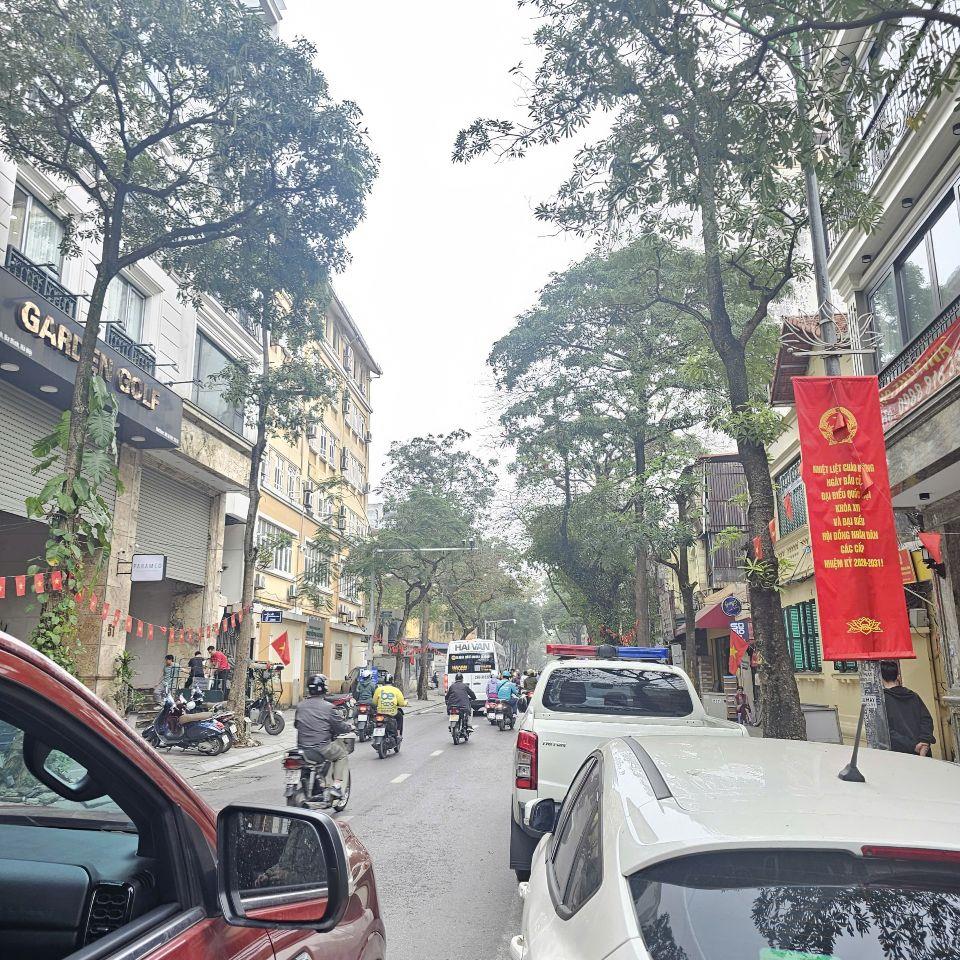 MẶT PHỐ QUÁN THÁNH – BA ĐÌNH – 36M – MT 7M – DÒNG TIỀN TỐT – KINH DOANH SẦM UẤT