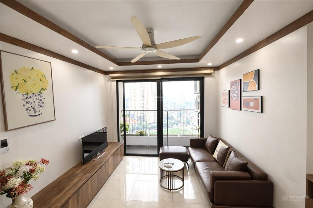 Cho thuê gấp căn hộ 3pn 121m² vinhomes d'capitale, 33 triệu vnd, p. trung hòa, cầu giấy