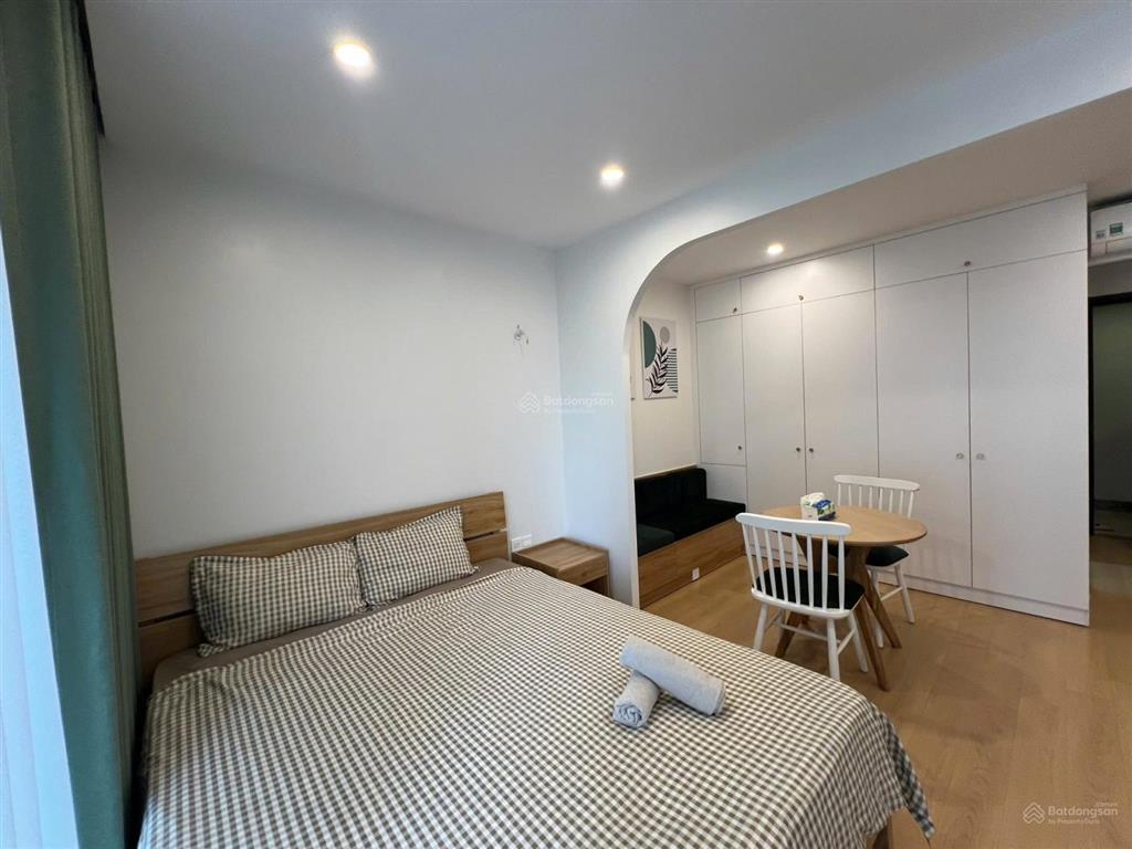 Bán căn hộ soho vinhomes d'capitale, 3,3 tỷ, 34m2, hàng hiếm tại hà nội