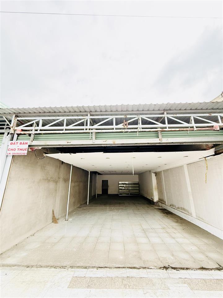 Bán đất mặt tiền nguyễn huệ tp gò công 248m2 tặng nhà, vị trí vàng kinh doanh, giá cực tốt!