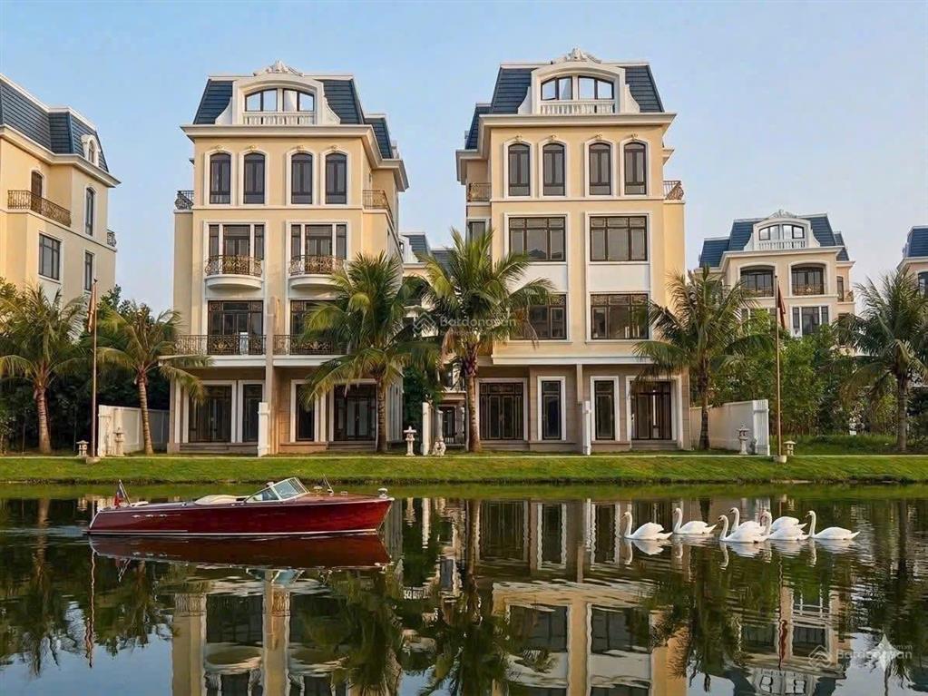 Bán biệt thự song lập sông sau nhà khu vip khép kín ngọc trai giá chỉ 29 tỷ