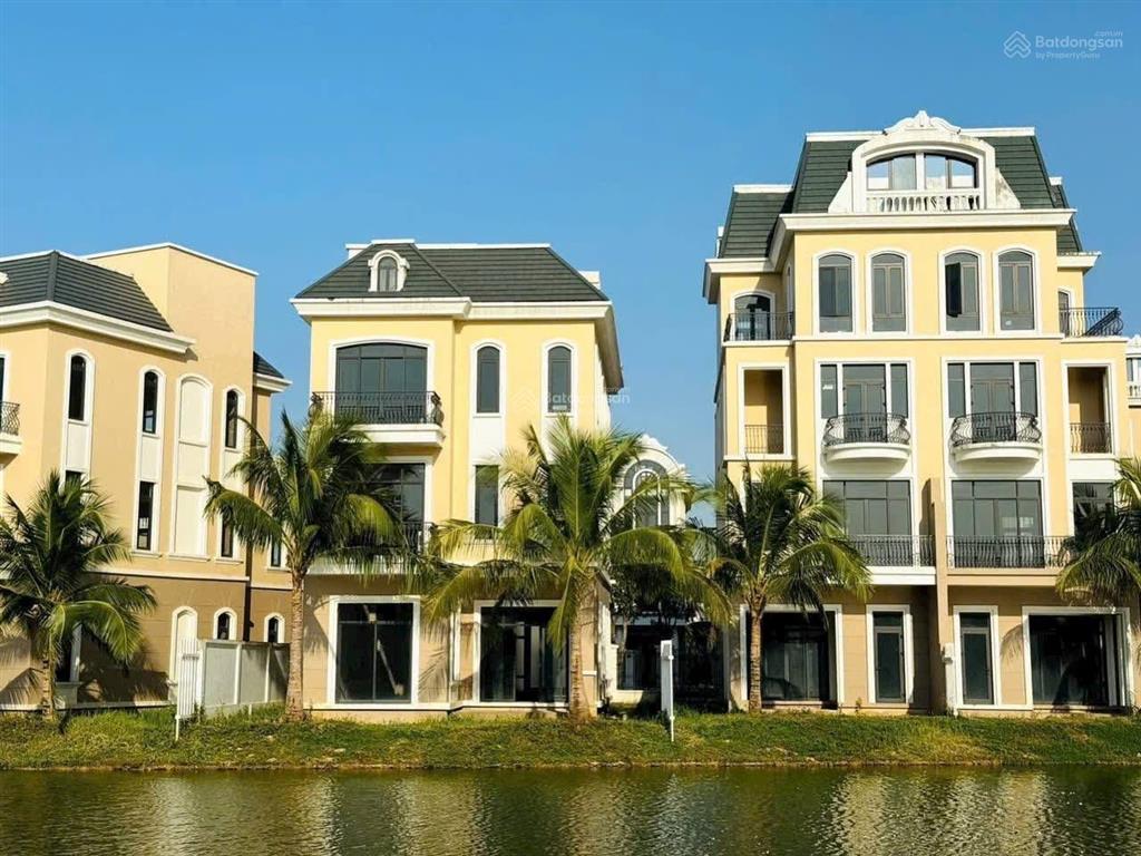 Bán biệt thự song lập ngọc trai 140m2 sau apvoucher giá tts chỉ còn ~20 tỷ quá hời