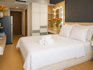 Officetel Rivergate Studio 26m2 tầng 20 view sông 3.1 tỷ bao phí