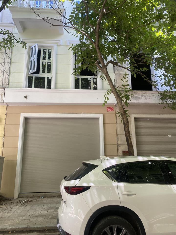 Bán gấp căn lk giá đầu tư 100m2, cần bán gấp, sổ đỏ