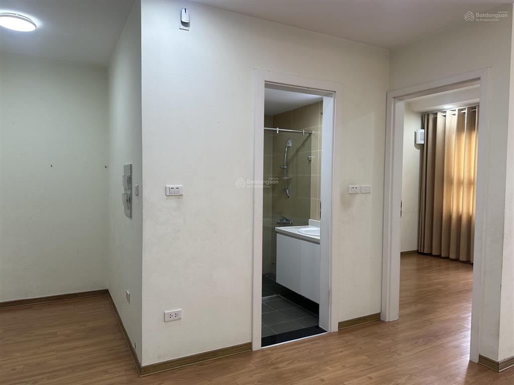 Bán chung cư anland 1 cổng kđt dương nội, 66.5m2 2 ngủ 2 wc đồ cơ bản 5. x tỷ.  e 0973 240 ***