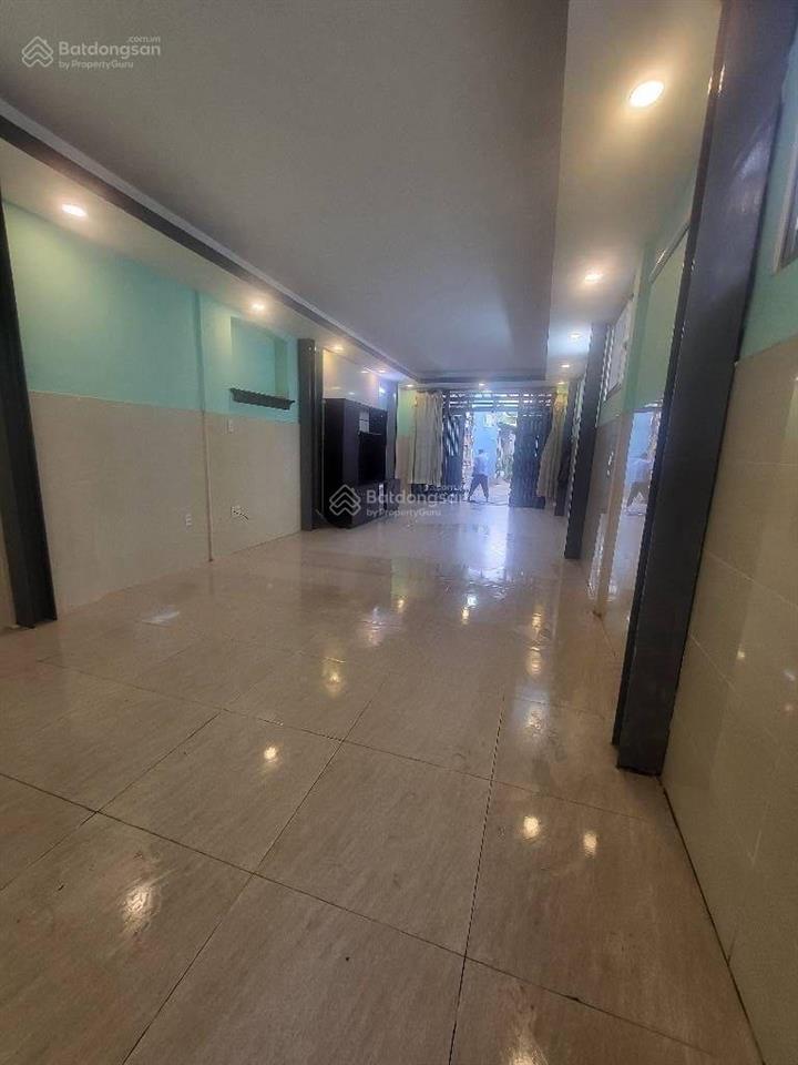 Bán gấp nhà đường nhựa 5m thông đất thánh, giáp q.10, 4x19.6, 75m², 4pn, giá 7.5 tỷ