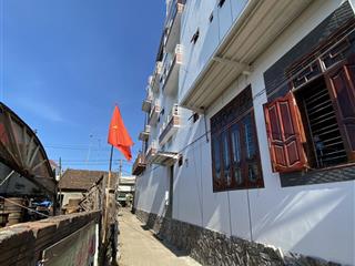 Giảm sốc 300tr còn 2tỷ600tr bán đất hẻm 2 mặt tiền. dt 9mx18m vuông vức tiện xây ở,phòng trọ .