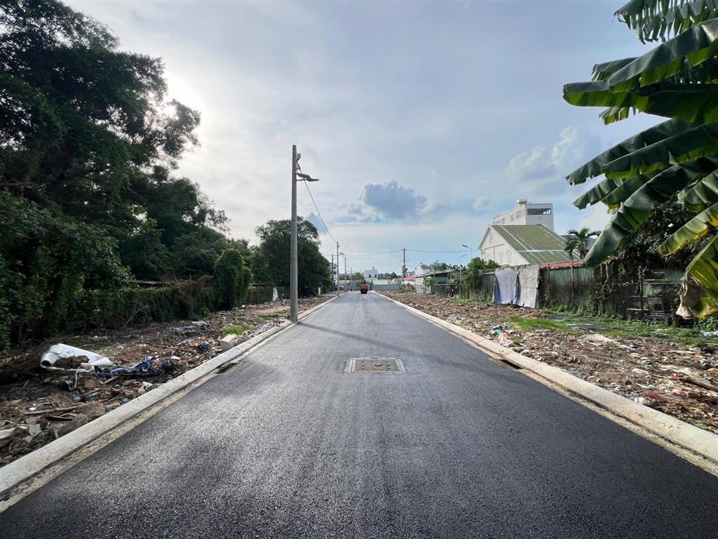 Bán đất shr phường an phú đông  đường vườn lài cách 20 m, giá 5,9 tỷ, thổ cư full.