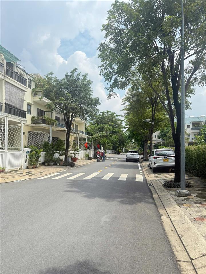Căn góc senturia vườn lài, 142 m² full thổ ngang 7 m, view sông và công viên, phường an phú đông