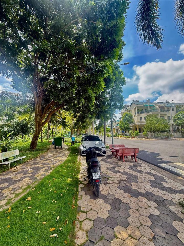 Căn góc senturia vườn lài, 142 m² full thổ ngang 7 m, view sông và công viên, phường an phú đông