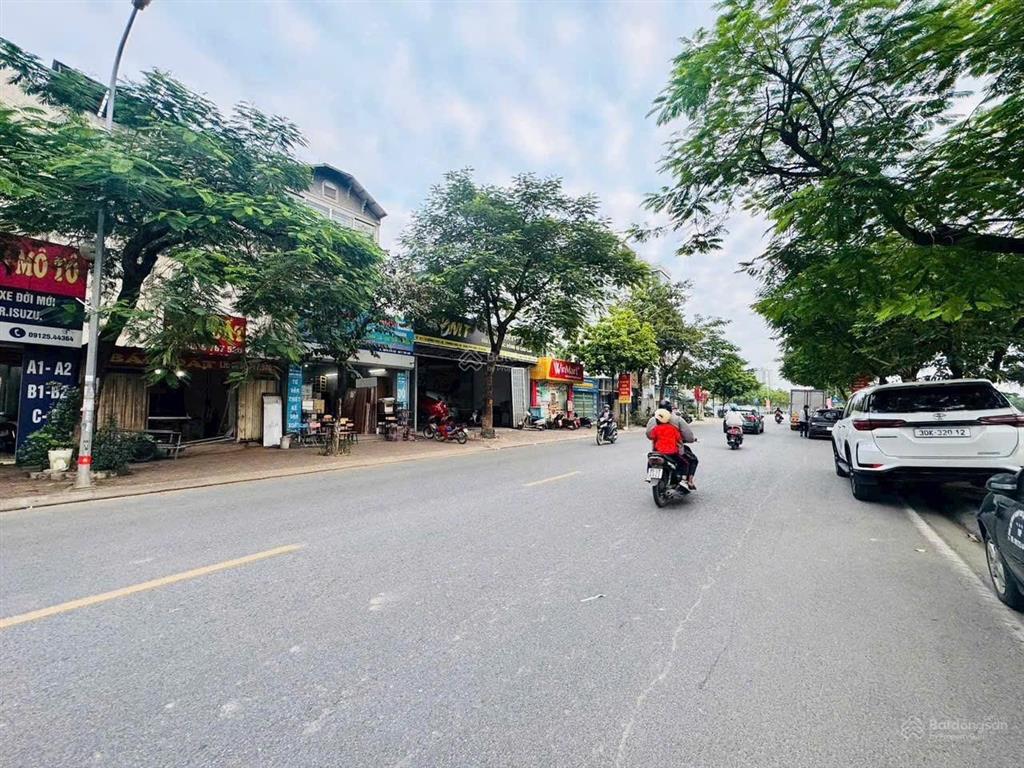 Bán nhà mặt phố phúc lợi cũ, long biên kinh doanh đa ngành