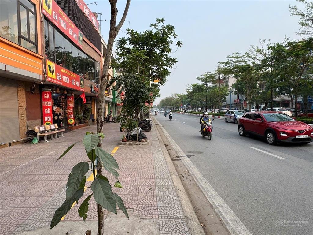 Cần bán đất mặt phố cố linh, thạch bàn, long biên