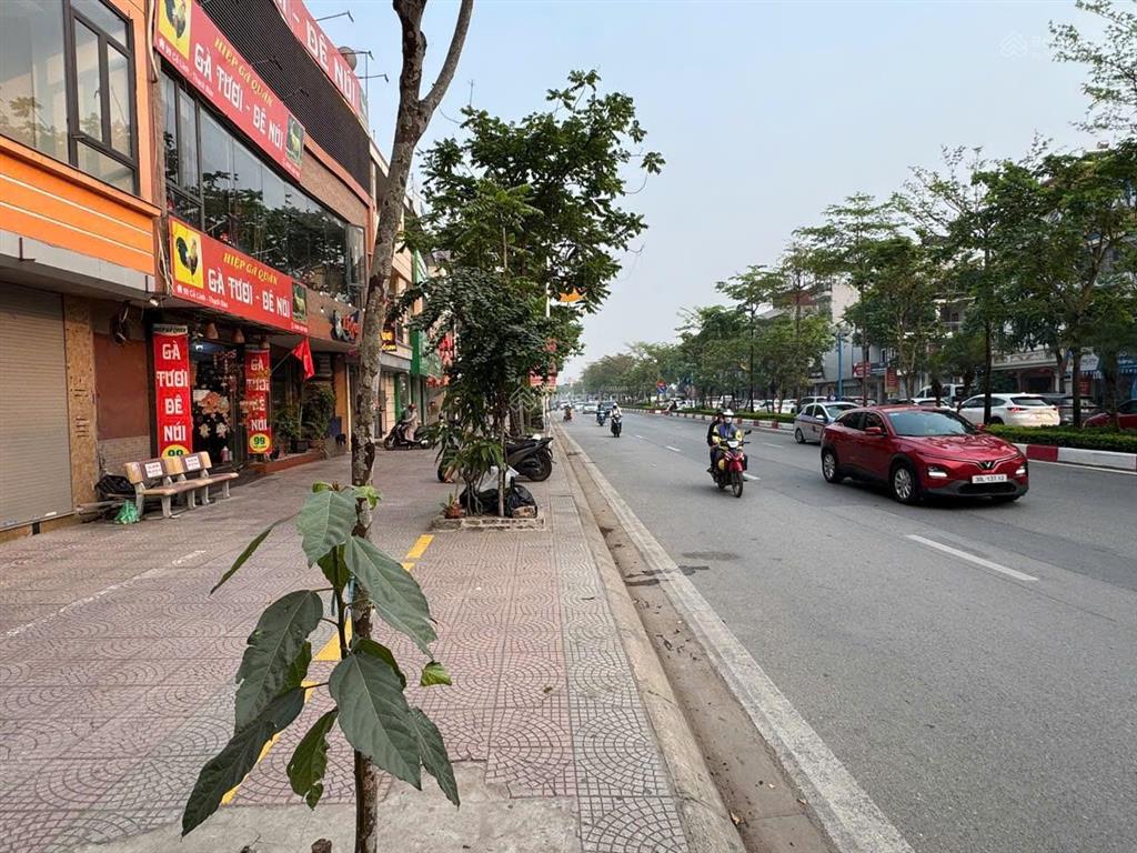 Cần bán đất mặt phố cố linh, thạch bàn, long biên