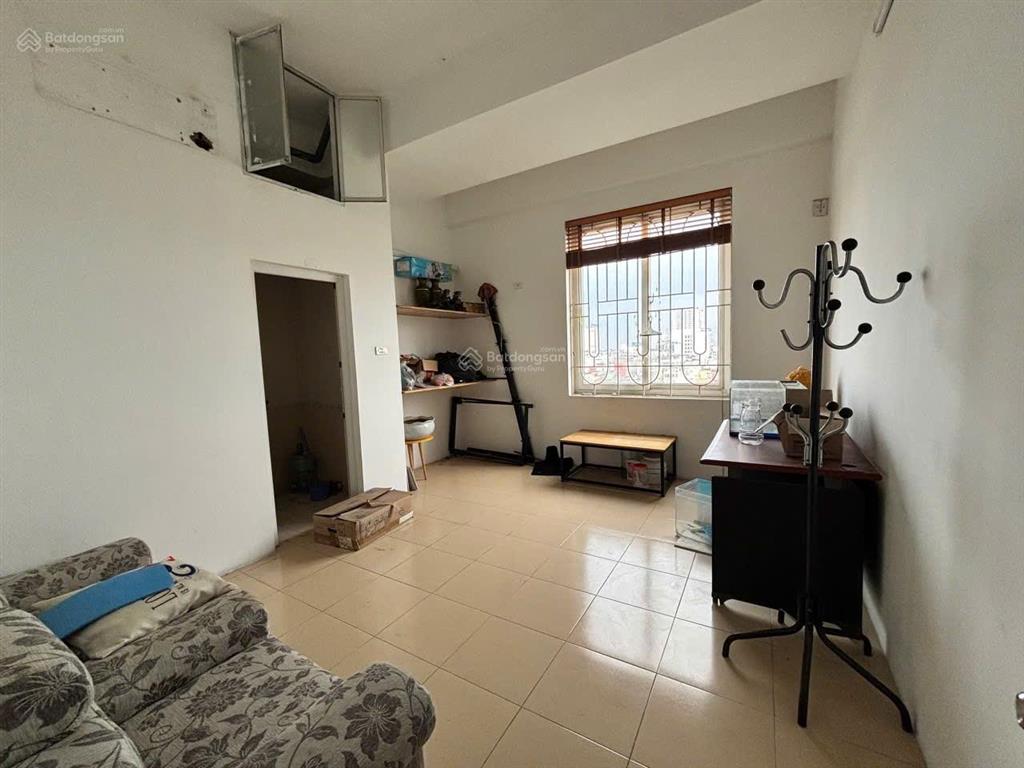 Căn hộ nguyễn sơn 94m2, view phố cực đẹp