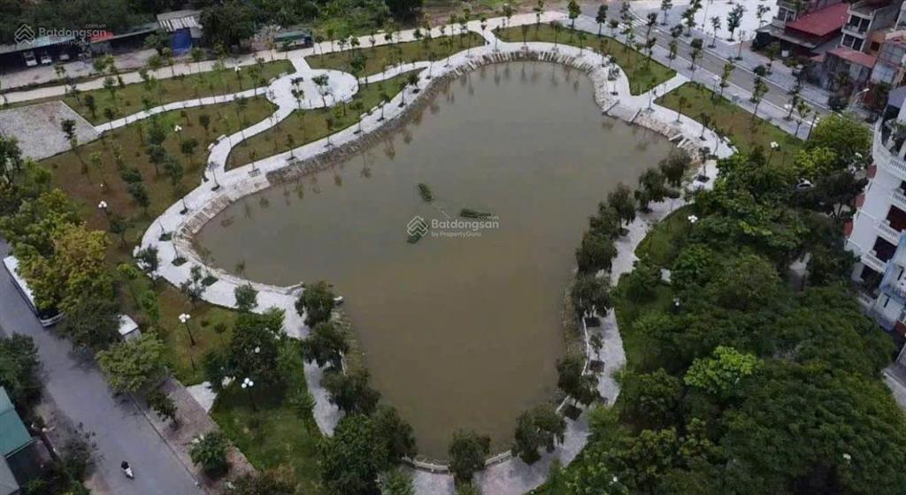 Bán 85m2 đất đấu giá xóm lò, việt hưng