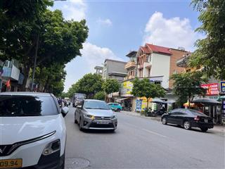 Cho thuê nhà mặt phố ngô xuân quảng kinh doanh bất chấp
