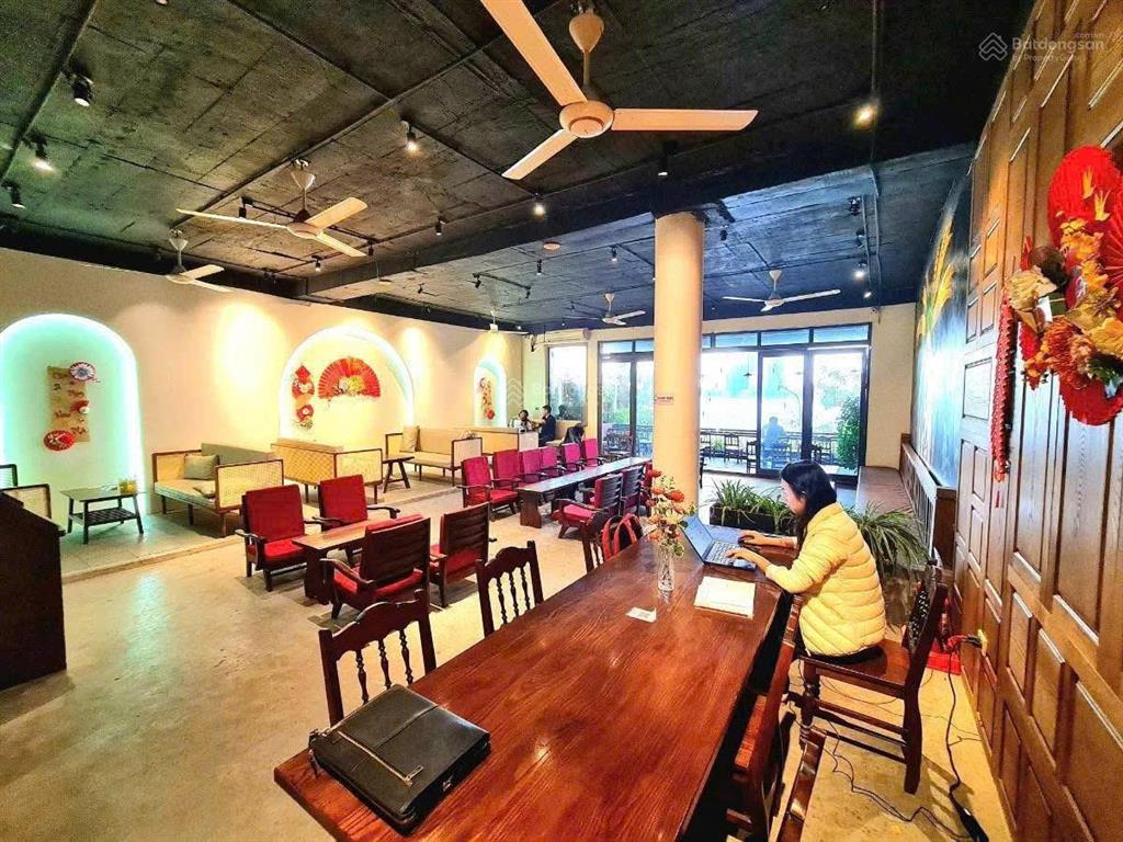 Đỉnh cao mặt hồ view nhà hát ngọc trai  bán đảo quảng an vị trí vàng