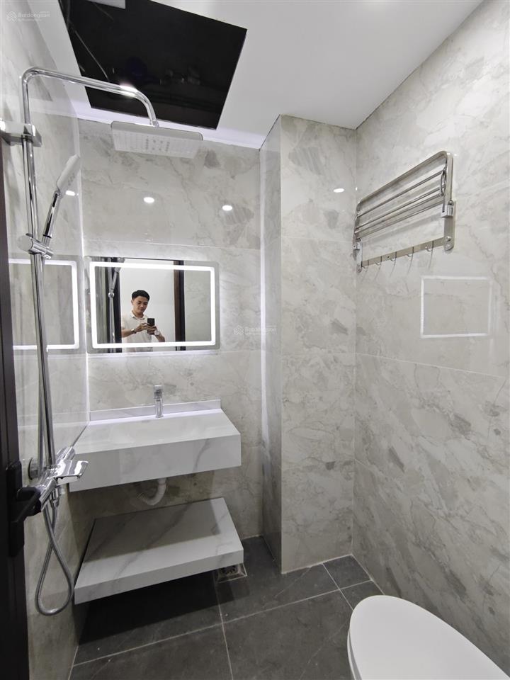 Cho thuê phòng ccmn mới xây tại cầu đất  bạch đằng giá chỉ 4,3 triệu có thương lượng, qua xem ngay
